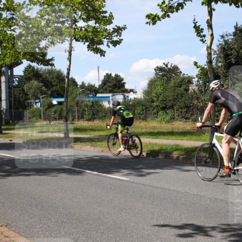 10.08.2025 - GEWOBA Citytriathlon Bremen Yannick Fuchs http://msf.ph/oto/8543400 10.08.2025 14:36:33 Radfahren 20, 41, 46, 91, 123, 255, 285, 380, 391, 521 meine-sportfotos.de