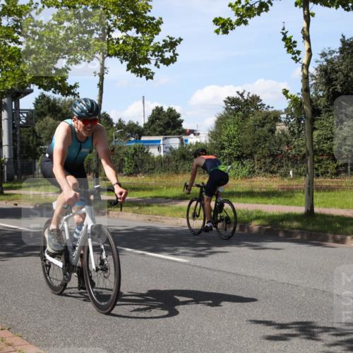 10.08.2025 - GEWOBA Citytriathlon Bremen Yannick Fuchs http://msf.ph/oto/8543406 10.08.2025 14:36:37 Radfahren 20, 24, 41, 46, 91, 123, 136, 255, 285, 391, 521 meine-sportfotos.de
