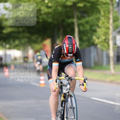 10.08.2025 - GEWOBA Citytriathlon Bremen Yannick Fuchs http://msf.ph/oto/8543581 10.08.2025 10:50:05 Radfahren 147, 406, 408, 426, 432, 441 meine-sportfotos.de