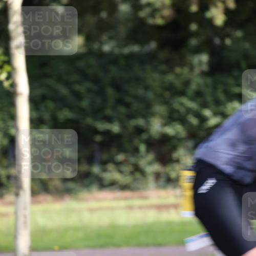 10.08.2025 - GEWOBA Citytriathlon Bremen Yannick Fuchs http://msf.ph/oto/8543710 10.08.2025 10:52:14 Radfahren 137, 349, 390, 392, 394, 479 meine-sportfotos.de