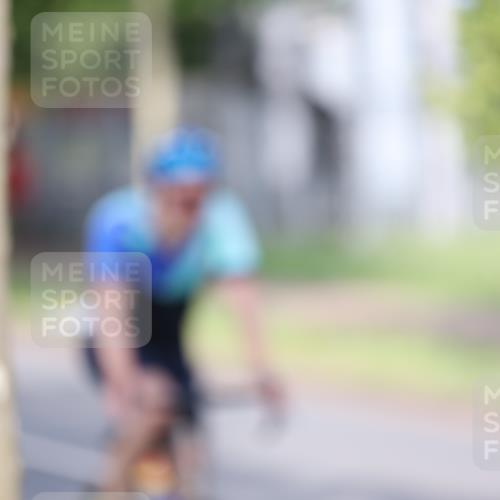 10.08.2025 - GEWOBA Citytriathlon Bremen Yannick Fuchs http://msf.ph/oto/8543806 10.08.2025 10:52:54 Radfahren 21, 358, 400, 413 meine-sportfotos.de