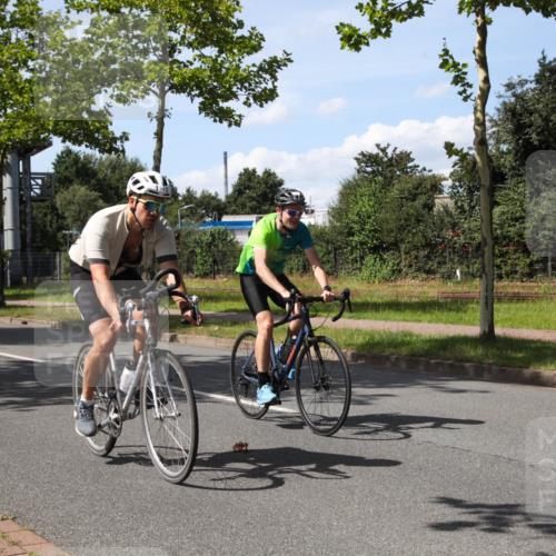 10.08.2025 - GEWOBA Citytriathlon Bremen Yannick Fuchs http://msf.ph/oto/8543808 10.08.2025 14:39:35 Radfahren 84, 90, 94, 101, 126, 174, 215, 281, 283, 334 meine-sportfotos.de
