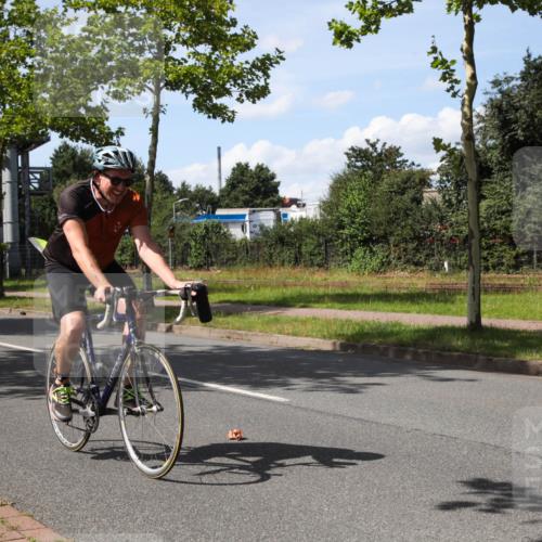 10.08.2025 - GEWOBA Citytriathlon Bremen Yannick Fuchs http://msf.ph/oto/8543865 10.08.2025 14:40:05 Radfahren 52, 59, 69, 139, 217, 225, 274 meine-sportfotos.de