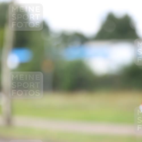 10.08.2025 - GEWOBA Citytriathlon Bremen Yannick Fuchs http://msf.ph/oto/8544007 10.08.2025 12:52:48 Radfahren 565, 579, 635, 642, 686, 763, 915, 919, 956 meine-sportfotos.de