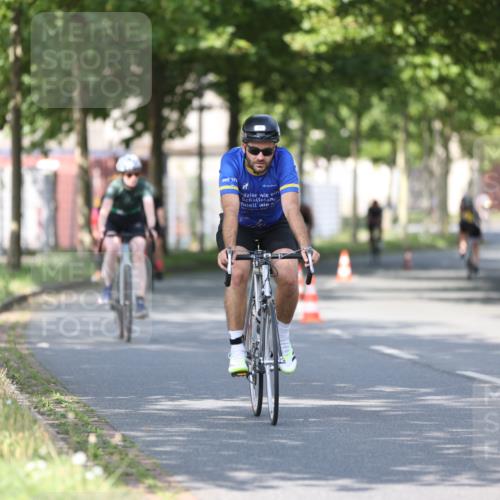 10.08.2025 - GEWOBA Citytriathlon Bremen Yannick Fuchs http://msf.ph/oto/8544136 10.08.2025 10:56:08 Radfahren 69, 99, 119, 429, 464, 466, 485, 497 meine-sportfotos.de