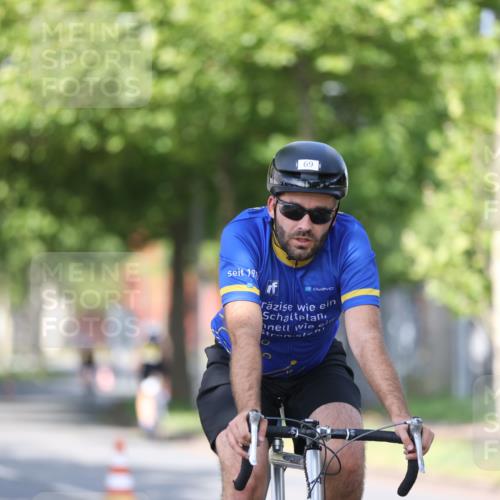 10.08.2025 - GEWOBA Citytriathlon Bremen Yannick Fuchs http://msf.ph/oto/8544145 10.08.2025 10:56:09 Radfahren 69, 99, 119, 429, 464, 466, 485, 497 meine-sportfotos.de