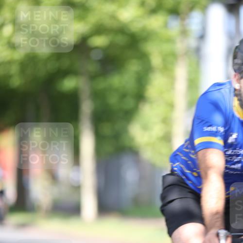 10.08.2025 - GEWOBA Citytriathlon Bremen Yannick Fuchs http://msf.ph/oto/8544153 10.08.2025 10:56:09 Radfahren 69, 99, 119, 429, 464, 466, 485, 497 meine-sportfotos.de