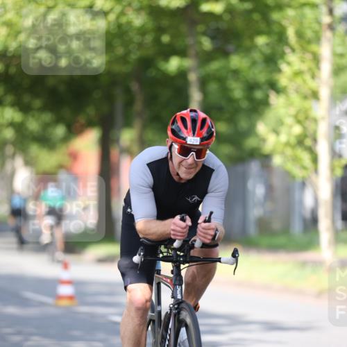 10.08.2025 - GEWOBA Citytriathlon Bremen Yannick Fuchs http://msf.ph/oto/8544199 10.08.2025 10:56:16 Radfahren 69, 99, 115, 119, 401, 429, 464, 466, 497 meine-sportfotos.de