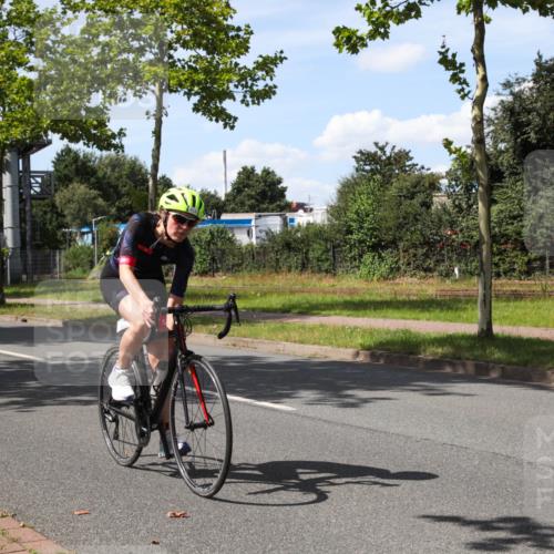 10.08.2025 - GEWOBA Citytriathlon Bremen Yannick Fuchs http://msf.ph/oto/8544223 10.08.2025 14:47:57 Radfahren 22, 331, 350, 418, 447 meine-sportfotos.de
