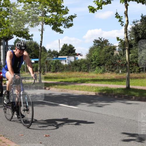 10.08.2025 - GEWOBA Citytriathlon Bremen Yannick Fuchs http://msf.ph/oto/8544228 10.08.2025 14:48:05 Radfahren 22, 196, 331, 350, 418, 447 meine-sportfotos.de