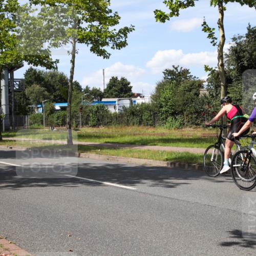 10.08.2025 - GEWOBA Citytriathlon Bremen Yannick Fuchs http://msf.ph/oto/8544251 10.08.2025 14:48:20 Radfahren 189, 196, 350, 447, 457 meine-sportfotos.de