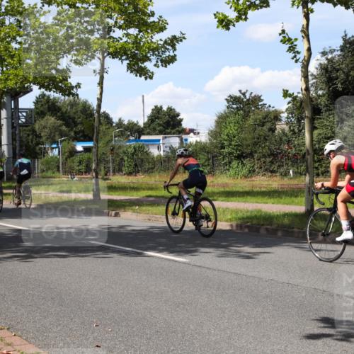 10.08.2025 - GEWOBA Citytriathlon Bremen Yannick Fuchs http://msf.ph/oto/8544285 10.08.2025 14:48:43 Radfahren 179, 181, 276, 365, 389, 426, 487 meine-sportfotos.de