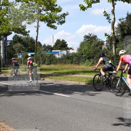 10.08.2025 - GEWOBA Citytriathlon Bremen Yannick Fuchs http://msf.ph/oto/8544290 10.08.2025 14:48:44 Radfahren 179, 181, 276, 365, 389, 426, 487 meine-sportfotos.de