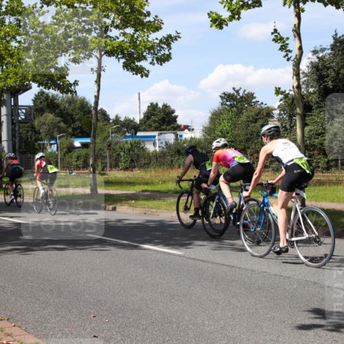 10.08.2025 - GEWOBA Citytriathlon Bremen Yannick Fuchs http://msf.ph/oto/8544292 10.08.2025 14:48:44 Radfahren 179, 181, 276, 365, 389, 426, 487 meine-sportfotos.de