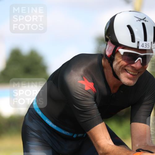 10.08.2025 - GEWOBA Citytriathlon Bremen Yannick Fuchs http://msf.ph/oto/8544390 10.08.2025 10:57:30 Radfahren 215, 435, 458 meine-sportfotos.de