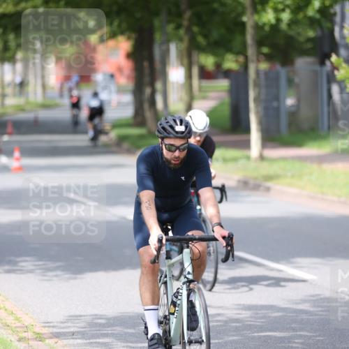 10.08.2025 - GEWOBA Citytriathlon Bremen Yannick Fuchs http://msf.ph/oto/8544407 10.08.2025 12:54:41 Radfahren 580, 582, 634, 736, 783, 789, 790, 826 meine-sportfotos.de