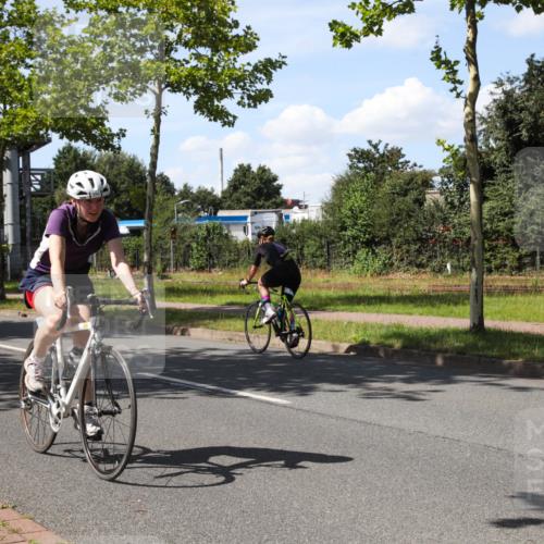 10.08.2025 - GEWOBA Citytriathlon Bremen Yannick Fuchs http://msf.ph/oto/8544522 10.08.2025 14:51:26 Radfahren 212, 338, 374, 399, 468, 492, 494 meine-sportfotos.de