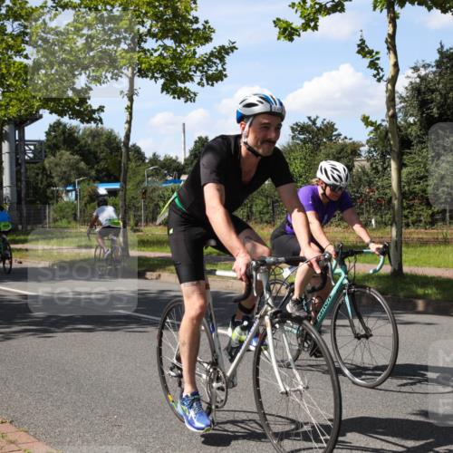 10.08.2025 - GEWOBA Citytriathlon Bremen Yannick Fuchs http://msf.ph/oto/8544545 10.08.2025 14:51:32 Radfahren 212, 237, 374, 399, 468, 492 meine-sportfotos.de