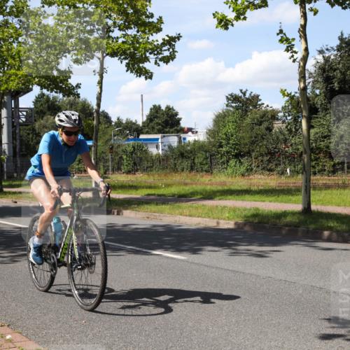 10.08.2025 - GEWOBA Citytriathlon Bremen Yannick Fuchs http://msf.ph/oto/8544631 10.08.2025 14:52:35 Radfahren 327, 329, 347, 439, 459, 469 meine-sportfotos.de
