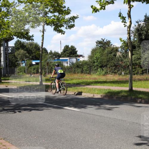 10.08.2025 - GEWOBA Citytriathlon Bremen Yannick Fuchs http://msf.ph/oto/8544682 10.08.2025 14:53:00 Radfahren 376, 378, 385, 463, 510 meine-sportfotos.de