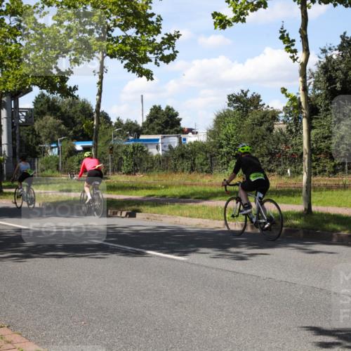 10.08.2025 - GEWOBA Citytriathlon Bremen Yannick Fuchs http://msf.ph/oto/8544704 10.08.2025 14:53:10 Radfahren 188, 376, 385, 463 meine-sportfotos.de