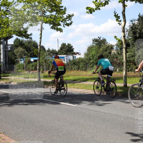 10.08.2025 - GEWOBA Citytriathlon Bremen Yannick Fuchs http://msf.ph/oto/8544717 10.08.2025 14:53:14 Radfahren 188, 376 meine-sportfotos.de