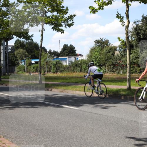 10.08.2025 - GEWOBA Citytriathlon Bremen Yannick Fuchs http://msf.ph/oto/8544730 10.08.2025 14:53:30 Radfahren 188, 419, 501 meine-sportfotos.de