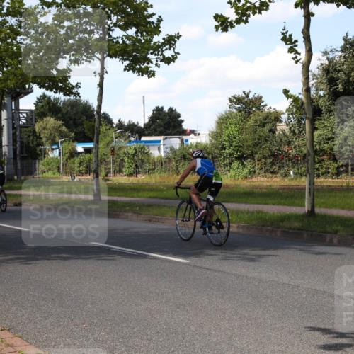 10.08.2025 - GEWOBA Citytriathlon Bremen Yannick Fuchs http://msf.ph/oto/8544735 10.08.2025 14:53:32 Radfahren 188, 419, 501 meine-sportfotos.de
