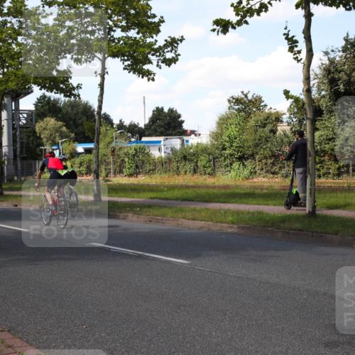 10.08.2025 - GEWOBA Citytriathlon Bremen Yannick Fuchs http://msf.ph/oto/8544741 10.08.2025 14:53:34 Radfahren 419, 501 meine-sportfotos.de