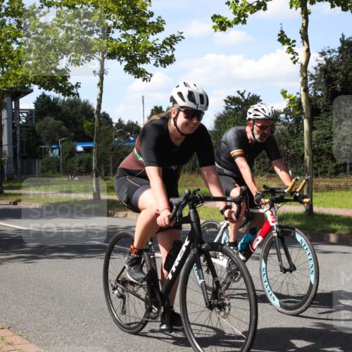 10.08.2025 - GEWOBA Citytriathlon Bremen Yannick Fuchs http://msf.ph/oto/8544761 10.08.2025 14:53:54 Radfahren 291, 300, 345, 434, 438, 473, 485, 501, 519 meine-sportfotos.de