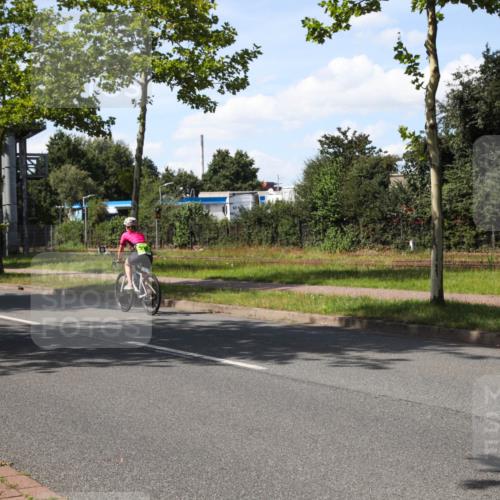 10.08.2025 - GEWOBA Citytriathlon Bremen Yannick Fuchs http://msf.ph/oto/8544897 10.08.2025 14:55:45 Radfahren 149, 364 meine-sportfotos.de