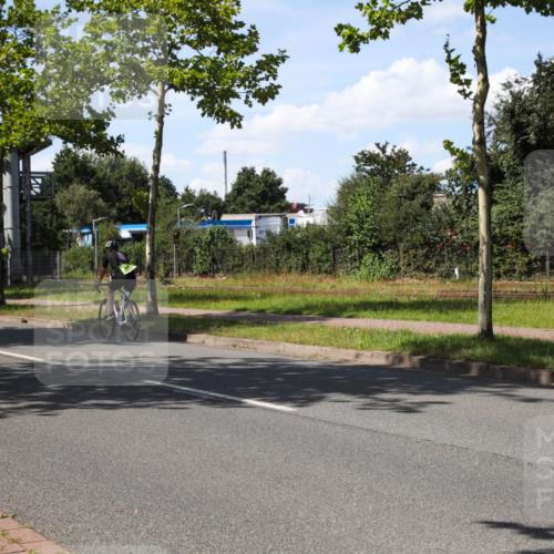 10.08.2025 - GEWOBA Citytriathlon Bremen Yannick Fuchs http://msf.ph/oto/8544920 10.08.2025 14:56:28 Radfahren 502 meine-sportfotos.de