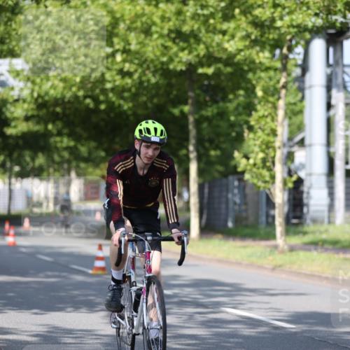 10.08.2025 - GEWOBA Citytriathlon Bremen Yannick Fuchs http://msf.ph/oto/8545139 10.08.2025 11:02:56 Radfahren 23, 53, 135, 223 meine-sportfotos.de