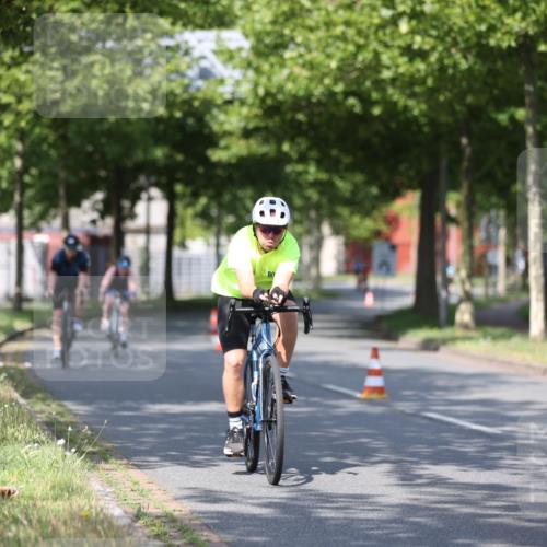 10.08.2025 - GEWOBA Citytriathlon Bremen Yannick Fuchs http://msf.ph/oto/8545152 10.08.2025 11:03:19 Radfahren 27, 175, 177, 189, 415, 496 meine-sportfotos.de