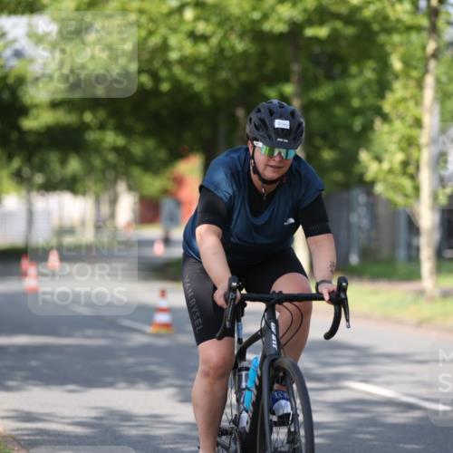10.08.2025 - GEWOBA Citytriathlon Bremen Yannick Fuchs http://msf.ph/oto/8545183 10.08.2025 11:03:23 Radfahren 27, 55, 175, 177, 189, 415, 496 meine-sportfotos.de