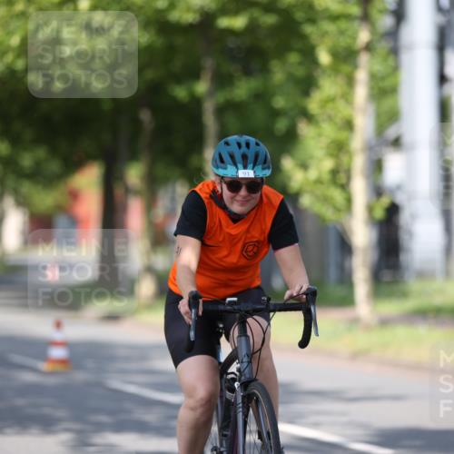 10.08.2025 - GEWOBA Citytriathlon Bremen Yannick Fuchs http://msf.ph/oto/8545228 10.08.2025 11:03:39 Radfahren 13, 55, 167 meine-sportfotos.de
