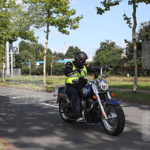 10.08.2025 - GEWOBA Citytriathlon Bremen Yannick Fuchs http://msf.ph/oto/8545233 10.08.2025 10:23:22 Radfahren 375 meine-sportfotos.de