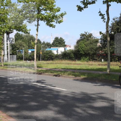 10.08.2025 - GEWOBA Citytriathlon Bremen Yannick Fuchs http://msf.ph/oto/8545268 10.08.2025 10:25:18 Radfahren 368, 438 meine-sportfotos.de