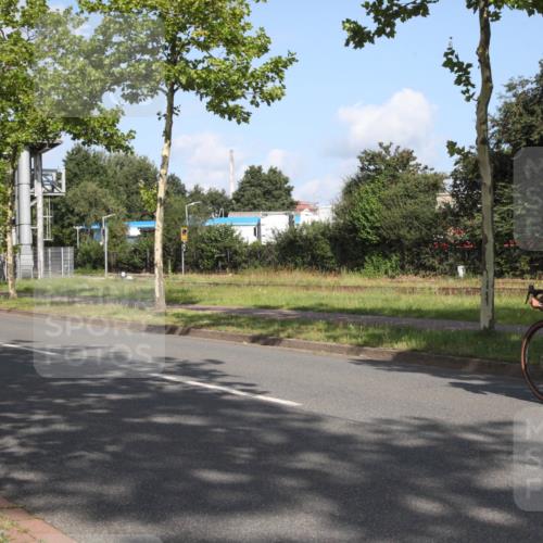 10.08.2025 - GEWOBA Citytriathlon Bremen Yannick Fuchs http://msf.ph/oto/8545397 10.08.2025 10:30:03 Radfahren 414, 423, 433, 494 meine-sportfotos.de