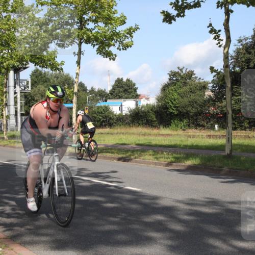 10.08.2025 - GEWOBA Citytriathlon Bremen Yannick Fuchs http://msf.ph/oto/8545450 10.08.2025 10:31:03 Radfahren 376, 434, 476 meine-sportfotos.de