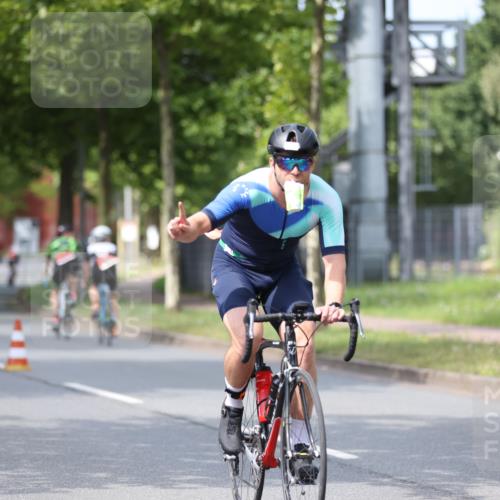 10.08.2025 - GEWOBA Citytriathlon Bremen Yannick Fuchs http://msf.ph/oto/8545459 10.08.2025 12:58:36 Radfahren 609, 726, 762, 795, 802, 870, 910 meine-sportfotos.de
