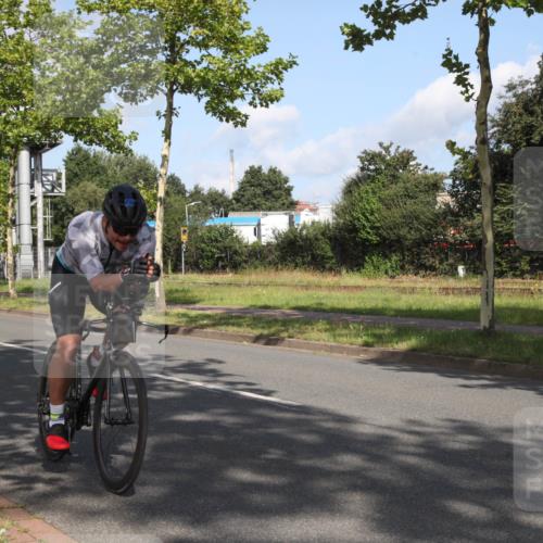 10.08.2025 - GEWOBA Citytriathlon Bremen Yannick Fuchs http://msf.ph/oto/8545520 10.08.2025 10:32:13 Radfahren 205, 354, 408, 508 meine-sportfotos.de