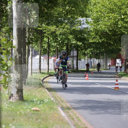 10.08.2025 - GEWOBA Citytriathlon Bremen Yannick Fuchs http://msf.ph/oto/8545529 10.08.2025 12:58:43 Radfahren 602, 609, 705, 762, 795, 802, 870, 885, 910, 921 meine-sportfotos.de