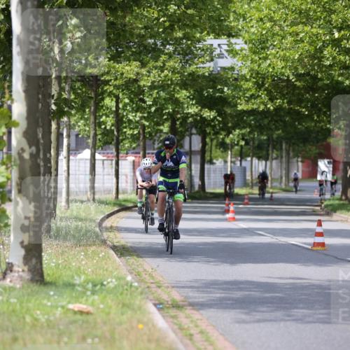 10.08.2025 - GEWOBA Citytriathlon Bremen Yannick Fuchs http://msf.ph/oto/8545533 10.08.2025 12:58:44 Radfahren 602, 609, 705, 762, 795, 802, 870, 885, 910, 921 meine-sportfotos.de