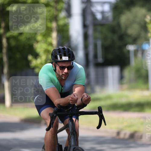10.08.2025 - GEWOBA Citytriathlon Bremen Yannick Fuchs http://msf.ph/oto/8545570 10.08.2025 11:57:24 Radfahren 733 meine-sportfotos.de