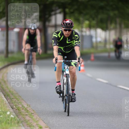 10.08.2025 - GEWOBA Citytriathlon Bremen Yannick Fuchs http://msf.ph/oto/8545711 10.08.2025 12:59:28 Radfahren 606, 611, 709, 710, 846, 899, 975, 978 meine-sportfotos.de