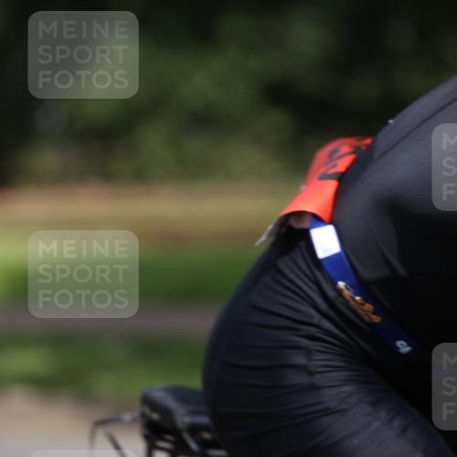 10.08.2025 - GEWOBA Citytriathlon Bremen Yannick Fuchs http://msf.ph/oto/8545744 10.08.2025 12:01:36 Radfahren 553, 560 meine-sportfotos.de