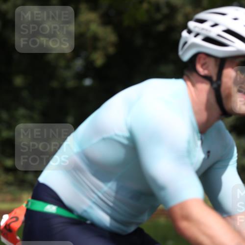10.08.2025 - GEWOBA Citytriathlon Bremen Yannick Fuchs http://msf.ph/oto/8545798 10.08.2025 12:02:03 Radfahren 680 meine-sportfotos.de