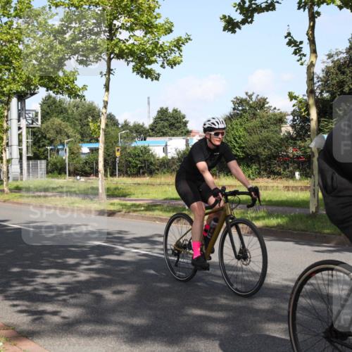 10.08.2025 - GEWOBA Citytriathlon Bremen Yannick Fuchs http://msf.ph/oto/8545901 10.08.2025 10:36:34 Radfahren 99, 115, 117, 159, 231, 378, 397, 447 meine-sportfotos.de