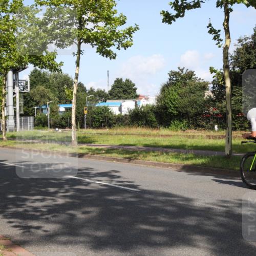 10.08.2025 - GEWOBA Citytriathlon Bremen Yannick Fuchs http://msf.ph/oto/8545902 10.08.2025 10:36:35 Radfahren 99, 115, 117, 159, 231, 378, 397, 447 meine-sportfotos.de